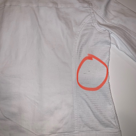 Guess Jean Jacket - Picture 4 of 6